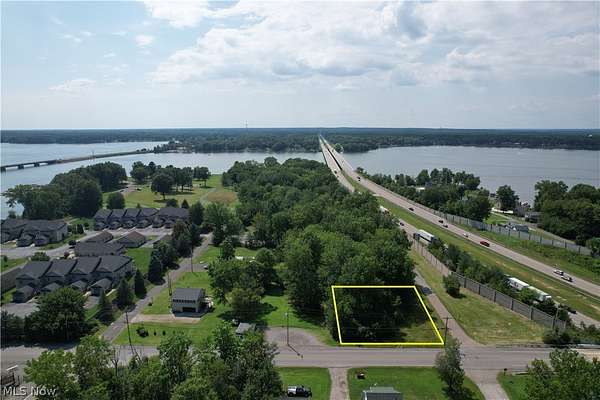 0.34 Acres of Commercial Land for Sale in Lake Milton, Ohio