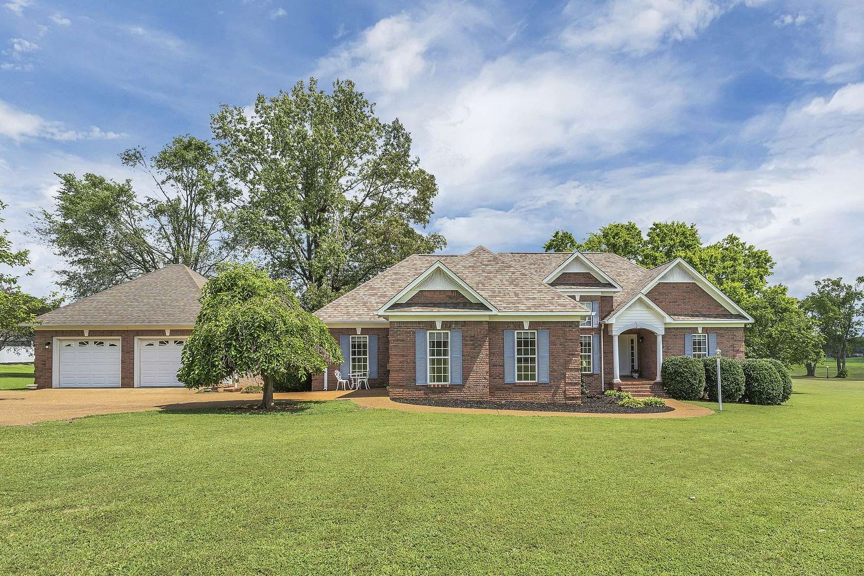 2.5 Acres of Land with Home for Sale in Savannah, Tennessee
