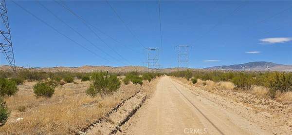 10 Acres of Land for Sale in Rosamond, California