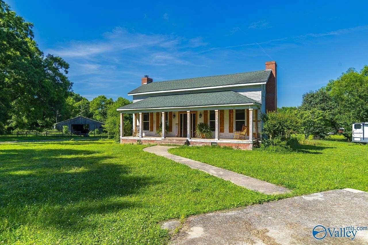 2 Acres of Land with Home for Sale in New Market, Alabama