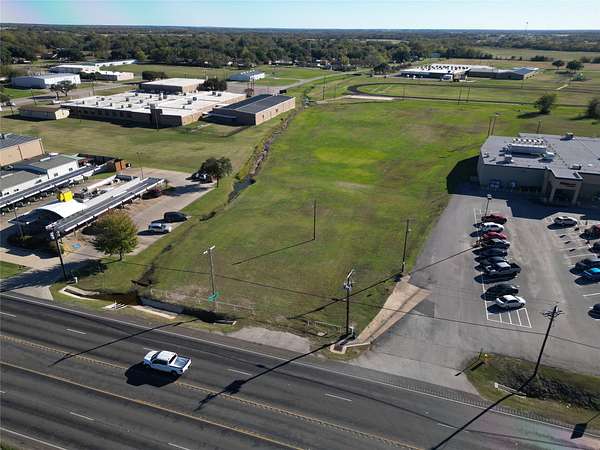 1.12 Acres of Commercial Land for Sale in Wills Point, Texas