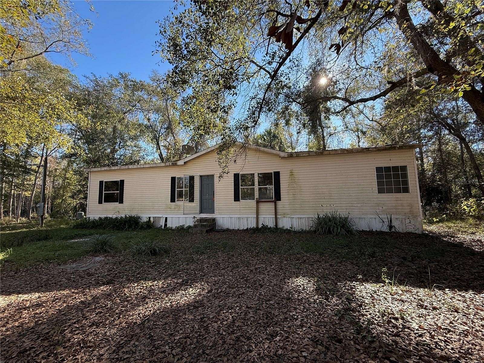 2.22 Acres of Land with Home for Sale in Hawthorne, Florida