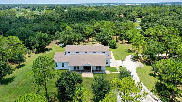 5.28 Acres of Land with Home for Sale in Sarasota, Florida