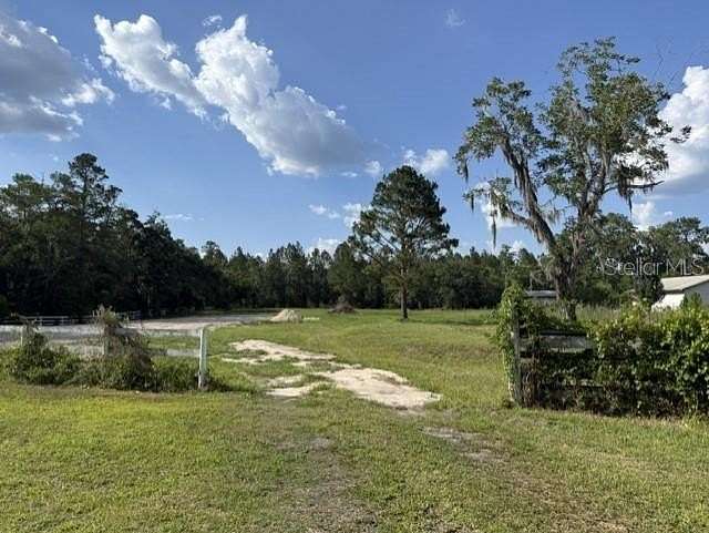 4 Acres of Land for Sale in Lake Butler, Florida