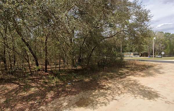 0.33 Acres of Residential Land for Sale in Interlachen, Florida