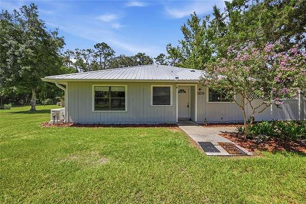 5 Acres of Land with Home for Sale in Newberry, Florida