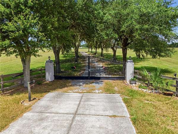 11.6 Acres of Land with Home for Sale in Anthony, Florida