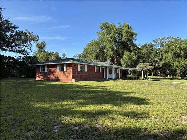 2.16 Acres of Land with Home for Sale in Fruitland Park, Florida