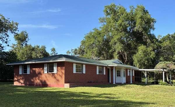 2.16 Acres of Land with Home for Sale in Fruitland Park, Florida