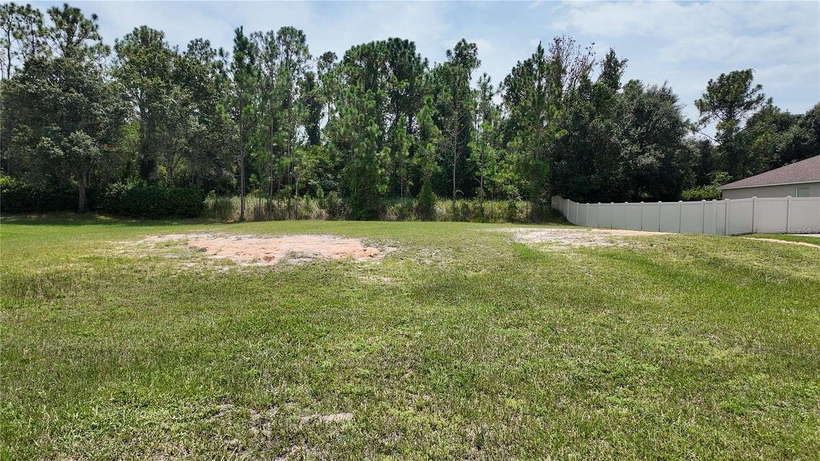 0.28 Acres of Residential Land for Sale in Leesburg, Florida
