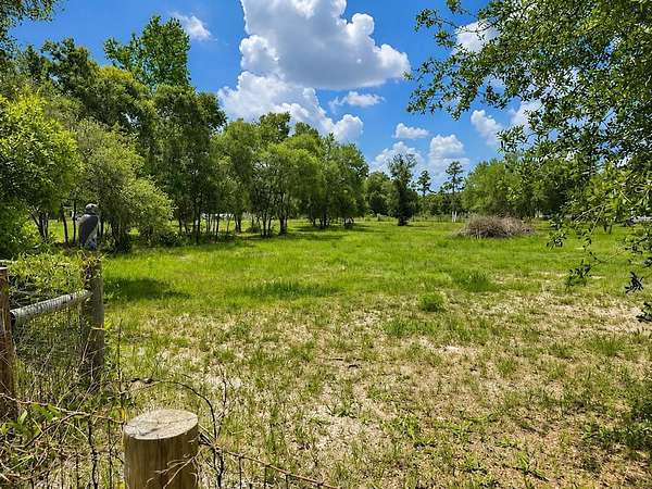 1.25 Acres of Land for Sale in Dunnellon, Florida