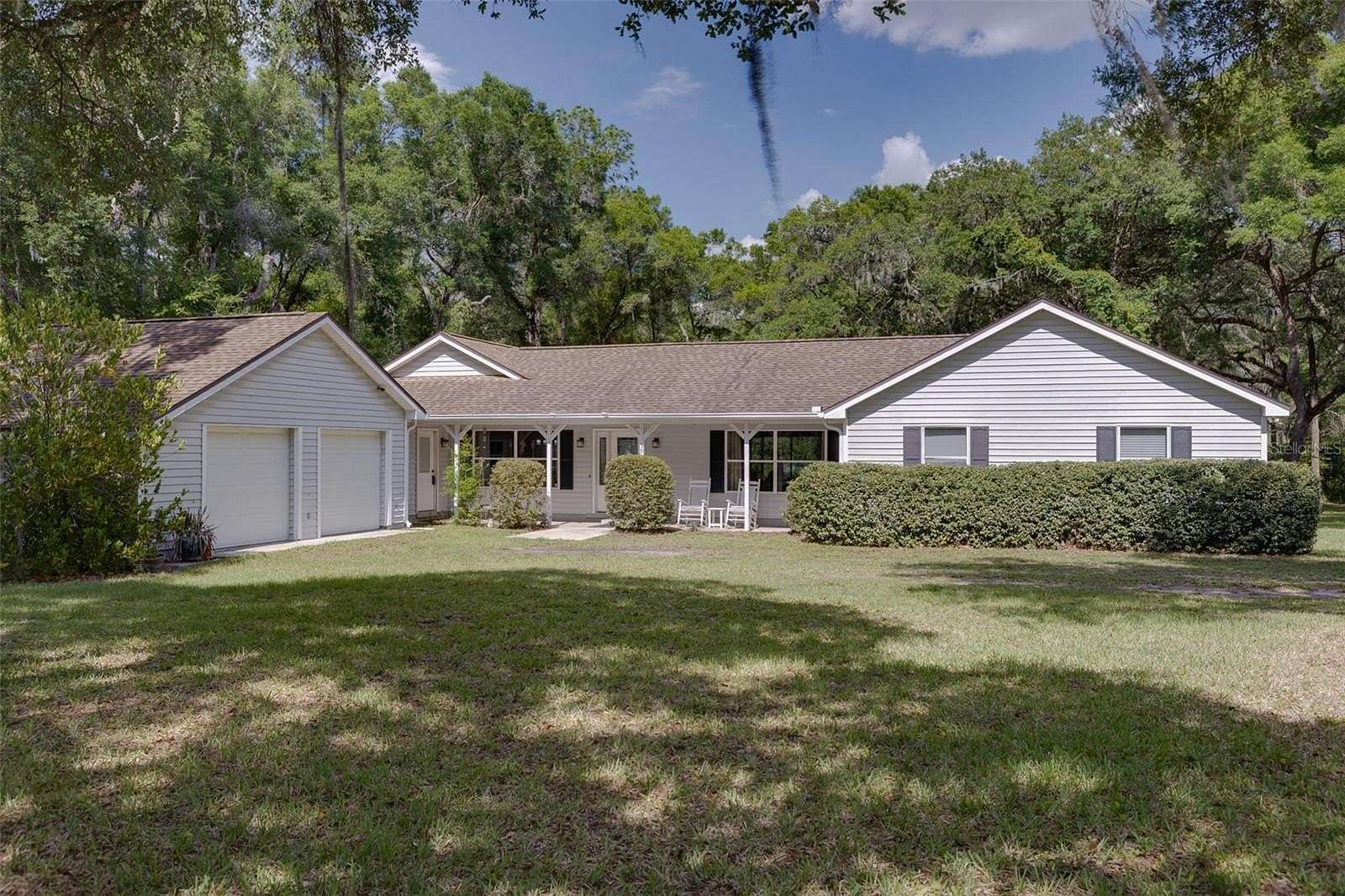 2 Acres of Land with Home for Sale in Ocala, Florida