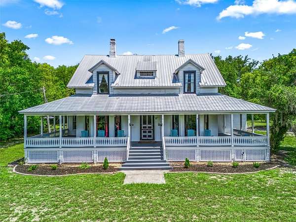 3.69 Acres of Land with Home for Sale in Fruitland Park, Florida
