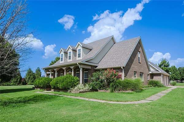 3.28 Acres of Land with Home for Sale in Fayetteville, Arkansas