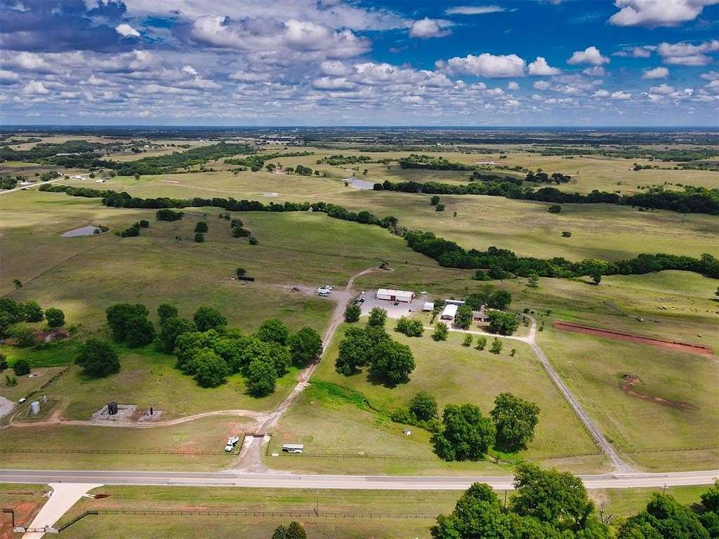 370 Acres of Agricultural & Residential Land for Sale in Maysville, Oklahoma