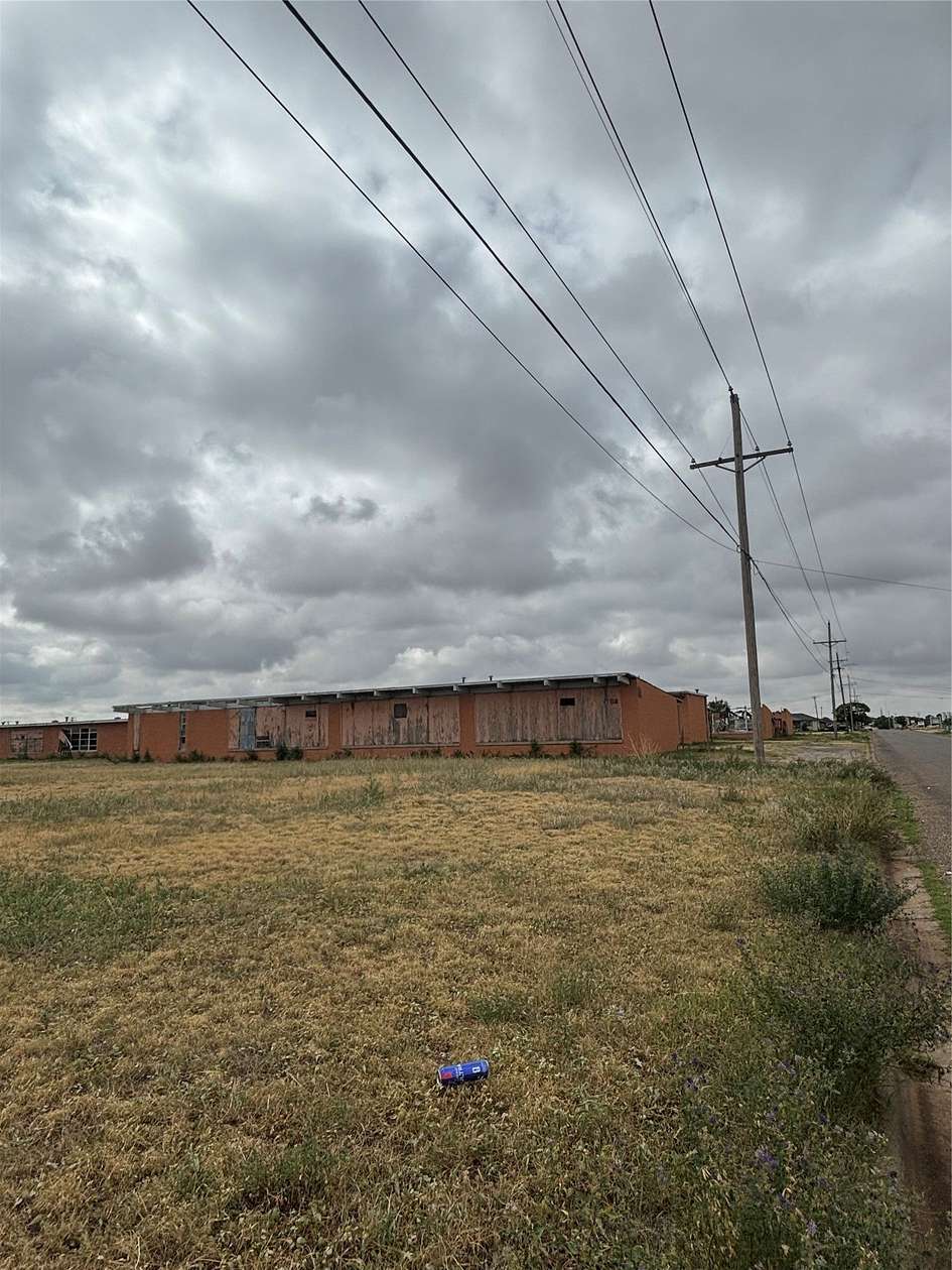14.5 Acres of Land for Sale in Plainview, Texas