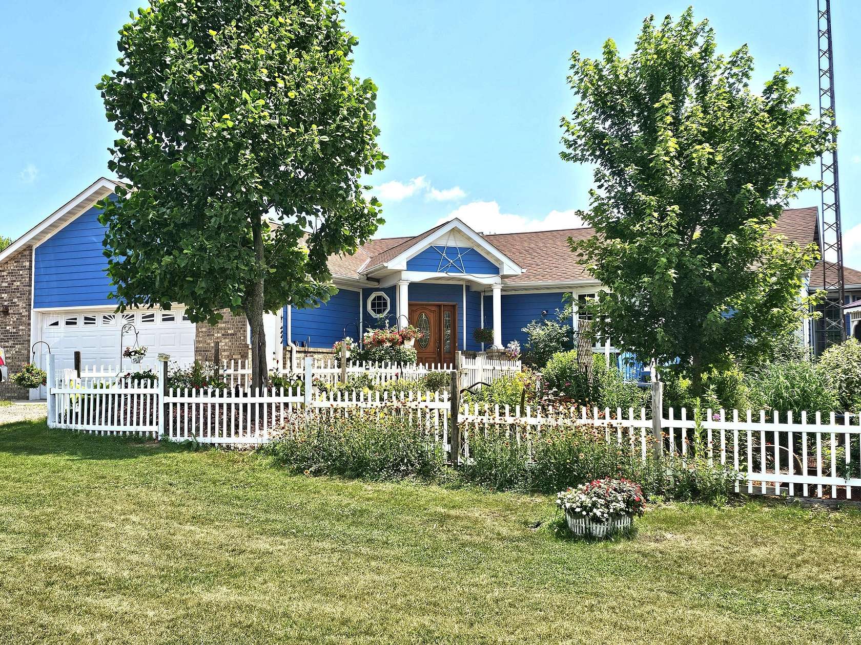 8 Acres of Land with Home for Sale in Fair Oaks, Indiana