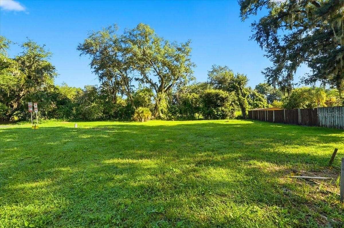 0.14 Acres of Residential Land for Sale in Plant City, Florida