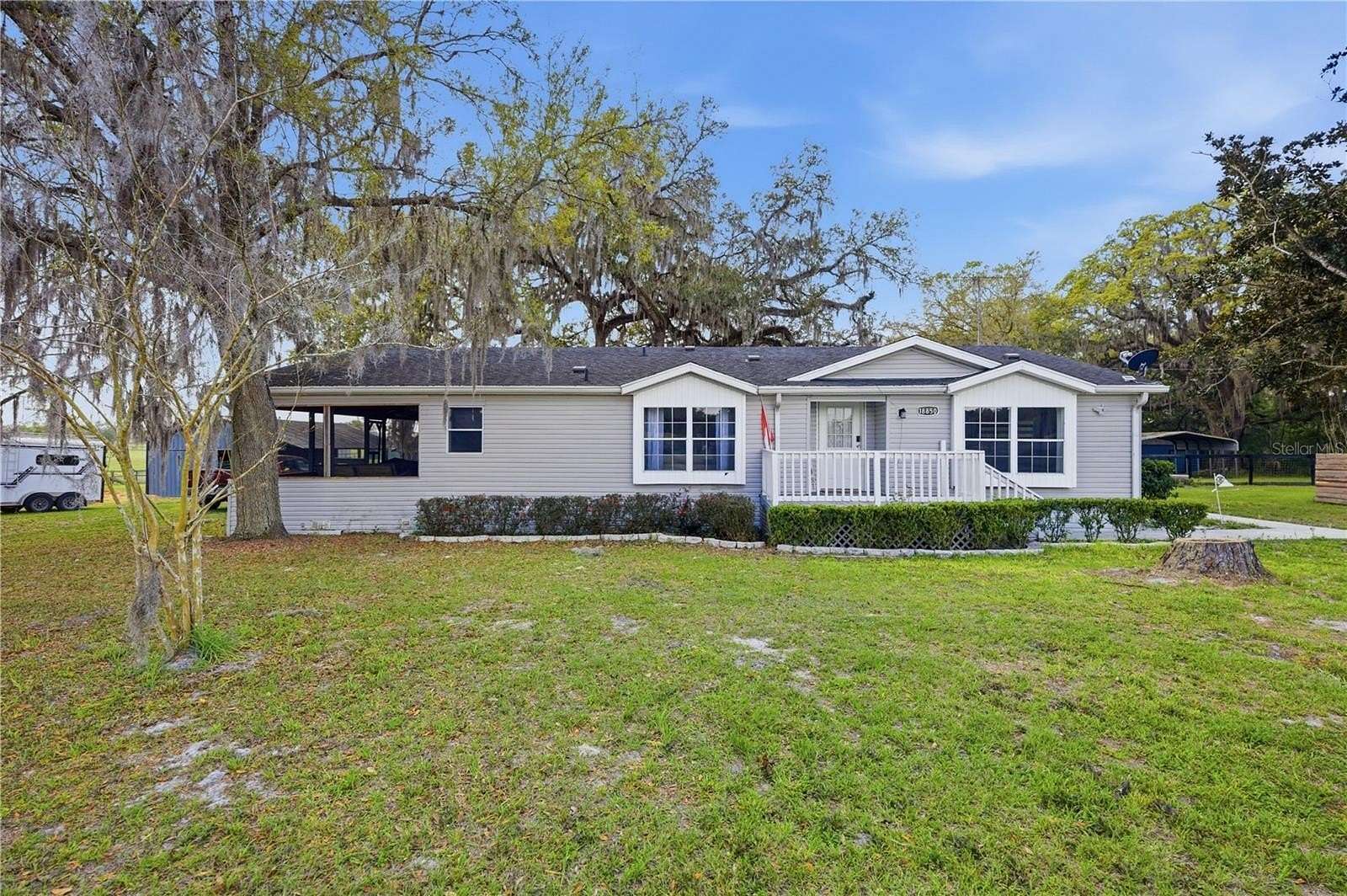 10 Acres of Land with Home for Sale in Williston, Florida
