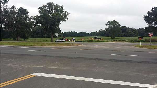 42.4 Acres of Commercial Land for Sale in Alachua, Florida