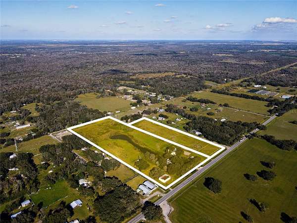 20 Acres of Improved Agricultural Land for Sale in Lithia, Florida