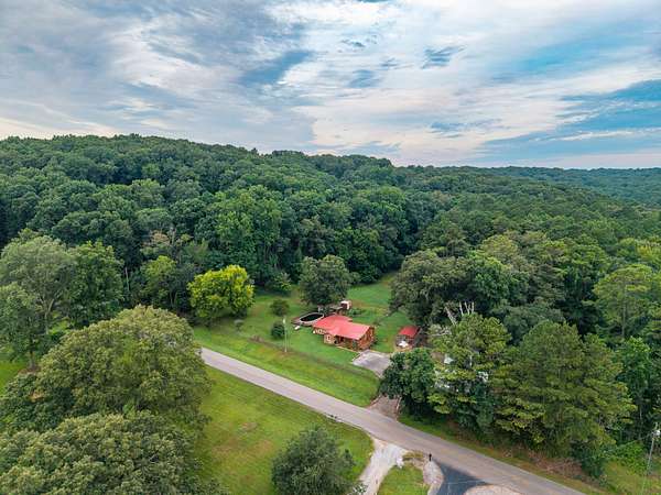 4.4 Acres of Land with Home for Sale in Decatur, Alabama