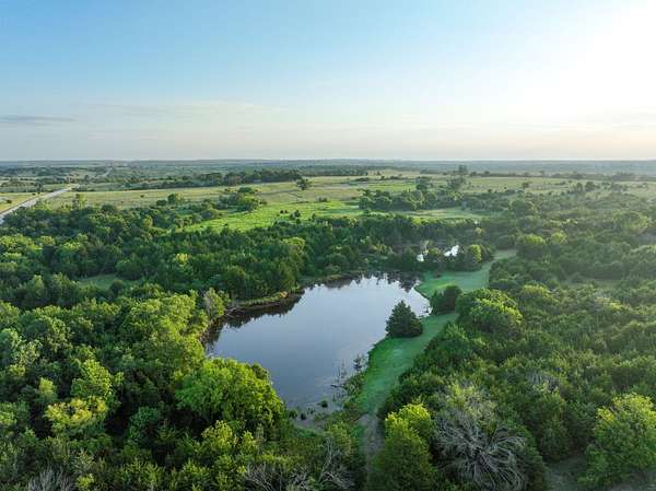 60 Acres of Land for Sale in Pawnee, Oklahoma