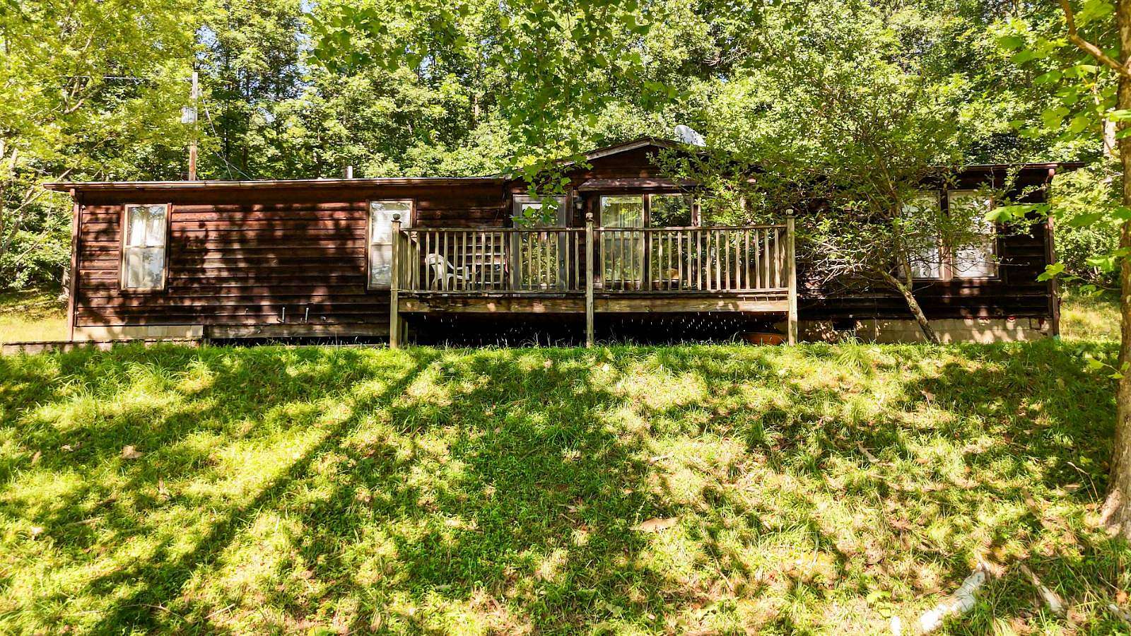 133 Acres of Land with Home for Sale in New Milton, West Virginia
