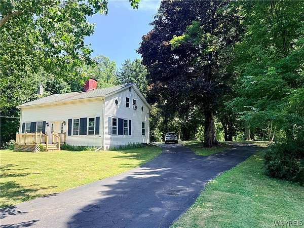 3.8 Acres of Land with Home for Sale in Elba, New York