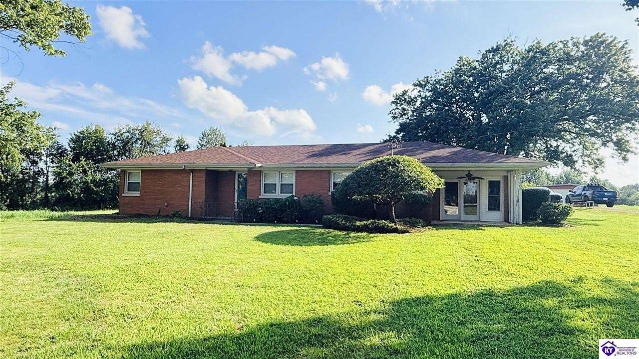 5 Acres of Land with Home for Sale in Mount Sherman, Kentucky