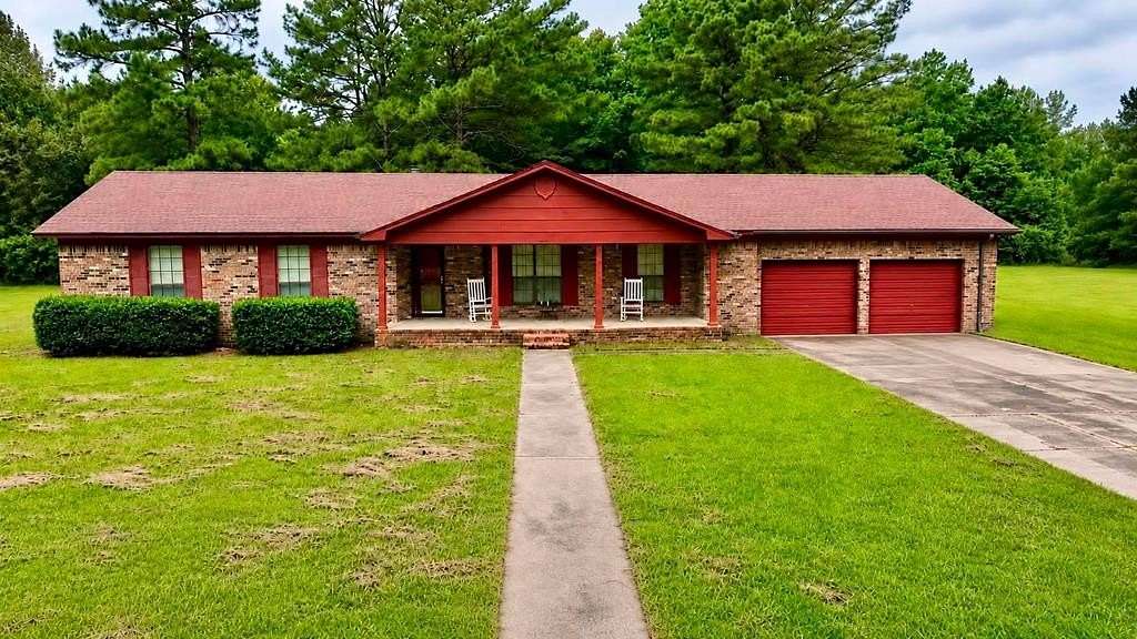 1.58 Acres of Land with Home for Sale in Glenwood, Alabama
