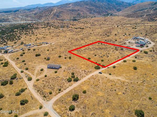 2.5 Acres of Residential Land for Sale in Palmdale, California