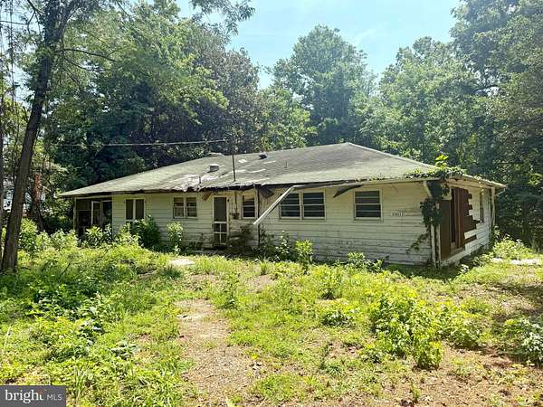 1.54 Acres of Land with Home for Auction in Lexington Park, Maryland