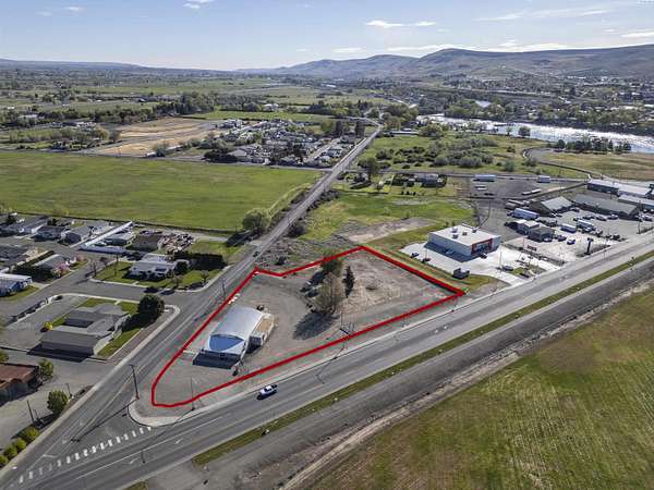 1.54 Acres of Commercial Land for Sale in Prosser, Washington