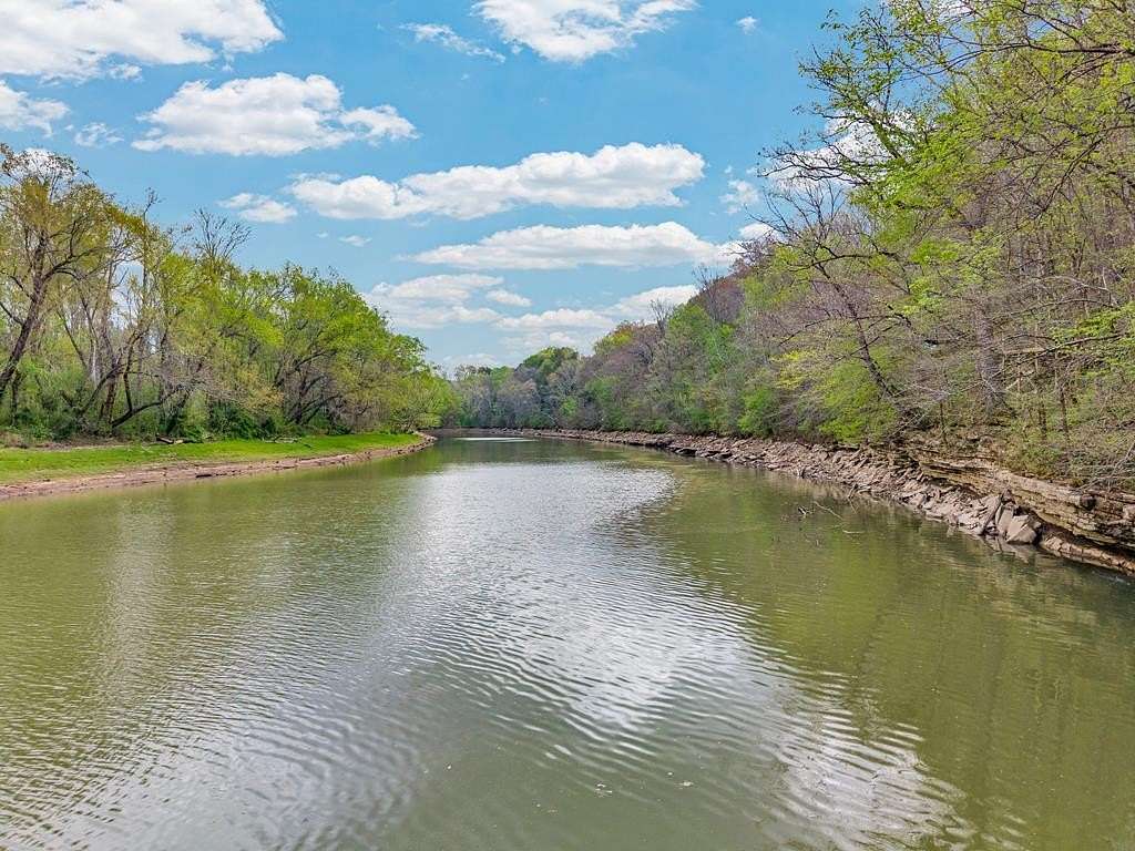 0.77 Acres of Land for Sale in Sparta, Tennessee