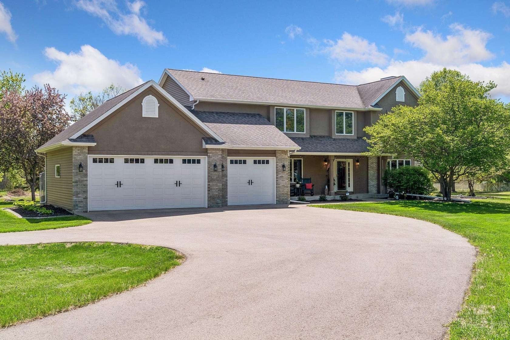 4.65 Acres of Land with Home for Sale in Hugo, Minnesota