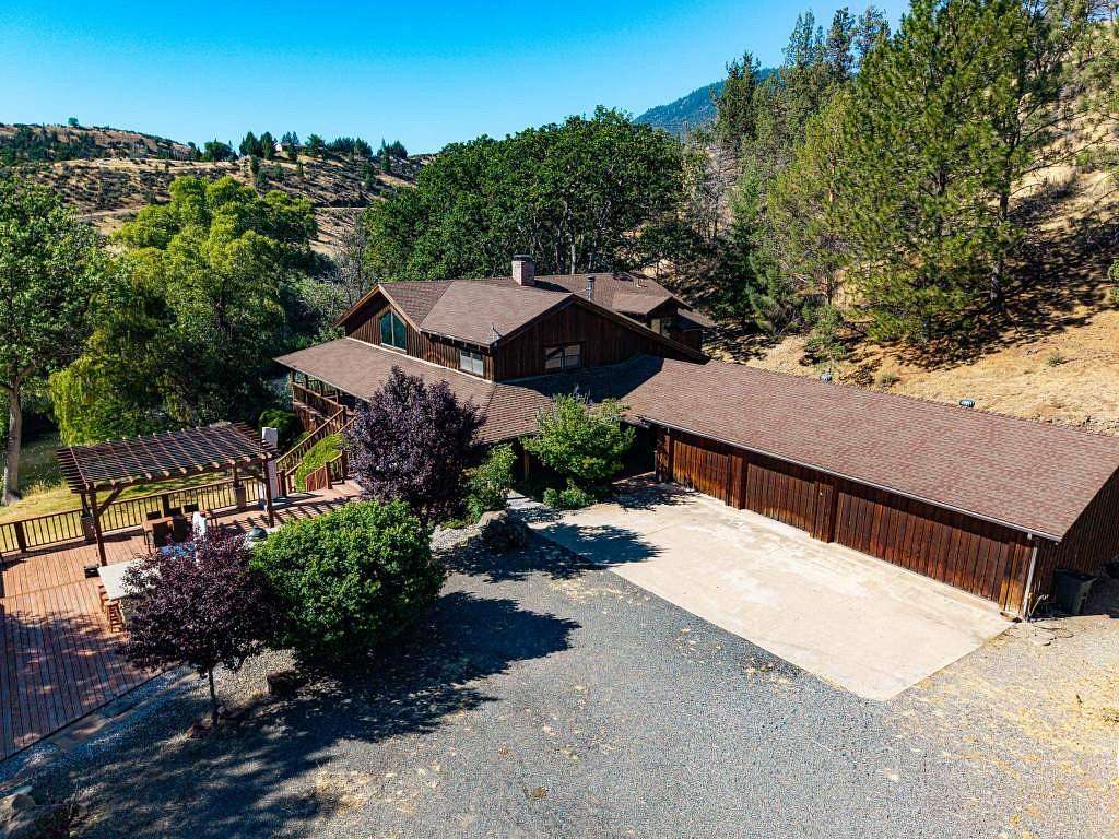 18 Acres of Recreational Land with Home for Sale in Hornbrook, California