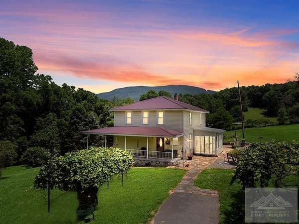 422 Acres of Recreational Land with Home for Sale in Narrows, Virginia
