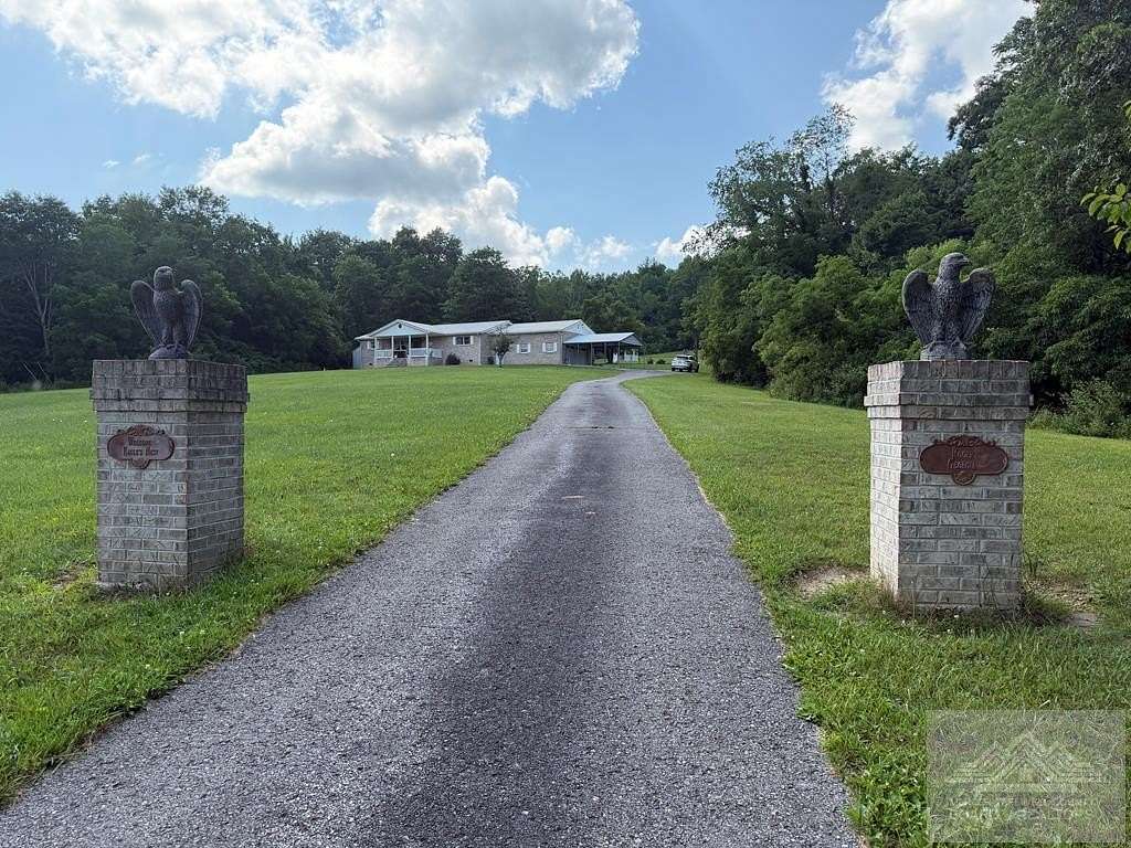26 Acres of Land with Home for Sale in Bluefield, West Virginia