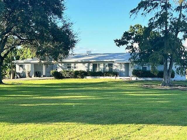 2 Acres of Land with Home for Lease in Belle Glade, Florida