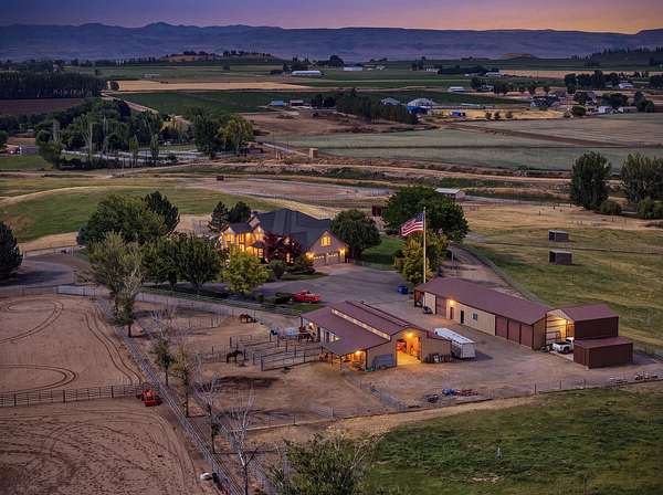 9 Acres of Land for Sale in Caldwell, Idaho