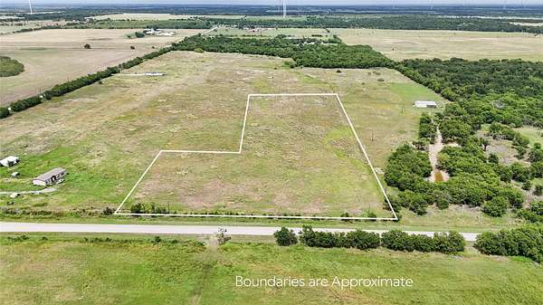 10 Acres of Residential Land for Sale in Mount Calm, Texas