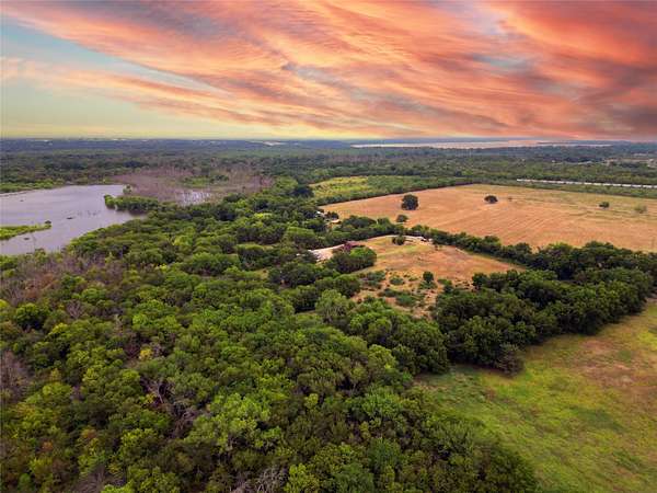 8.4 Acres of Land for Sale in Denton, Texas