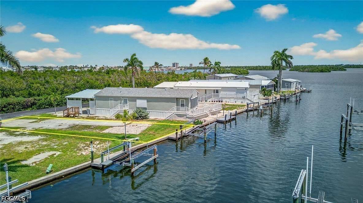 0.09 Acres of Residential Land for Sale in Fort Myers Beach, Florida