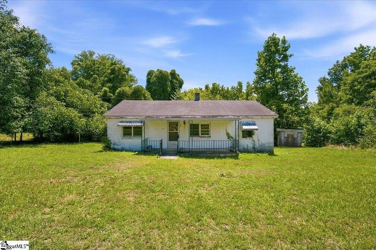 2 Acres of Land with Home for Sale in Jonesville, South Carolina