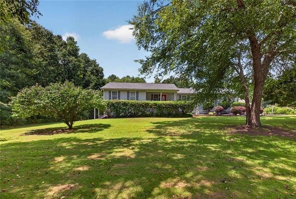 3 Acres of Land with Home for Sale in Palmetto, Georgia