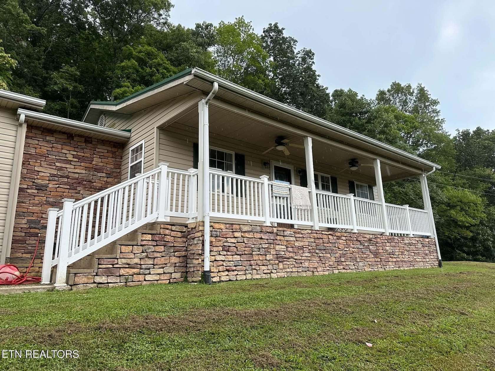 3.5 Acres of Land with Home for Sale in Pineville, Kentucky