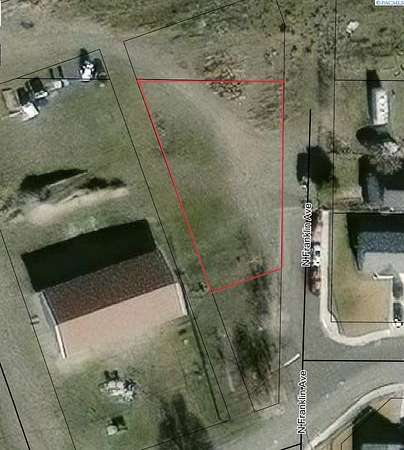 0.32 Acres of Commercial Land for Sale in Pasco, Washington