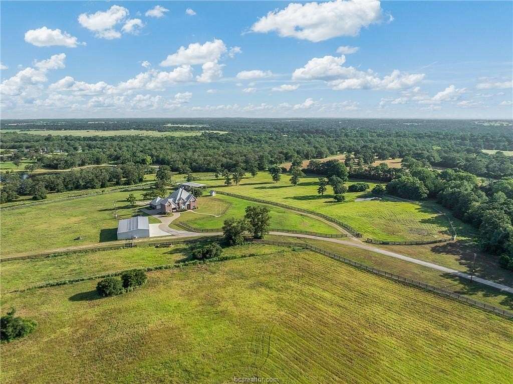 173 Acres of Land with Home for Sale in Caldwell, Texas