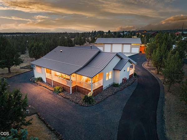 10 Acres of Recreational Land with Home for Sale in Prineville, Oregon